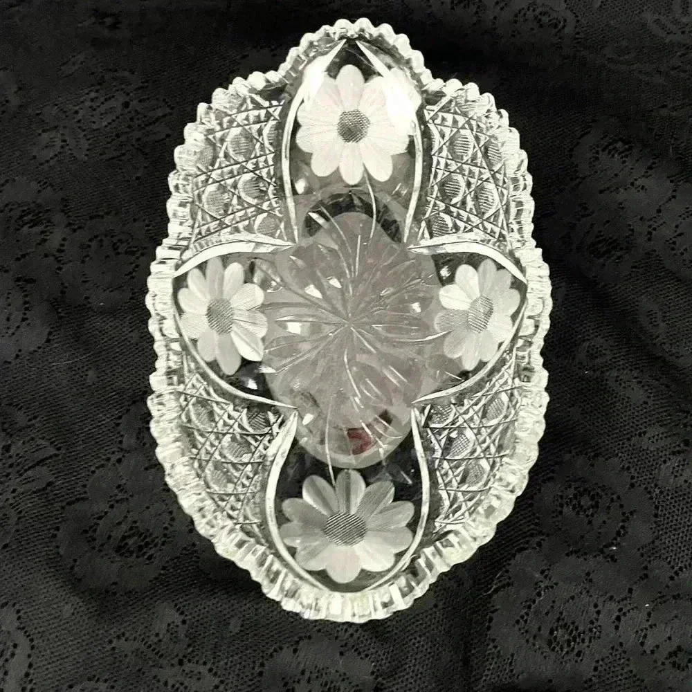 ABP Style Oblong Clear Cut Crystal Dish with‎ Sawtooth Rim American Brilliant